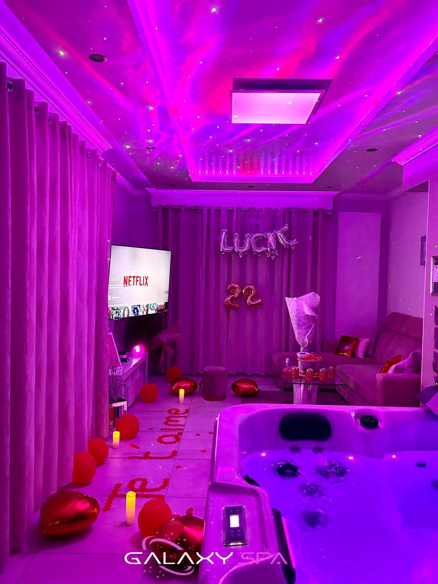 Galaxy Spa - Suite Venus Jacuzzi Et Sauna Privatif Champigneulles Exterior photo