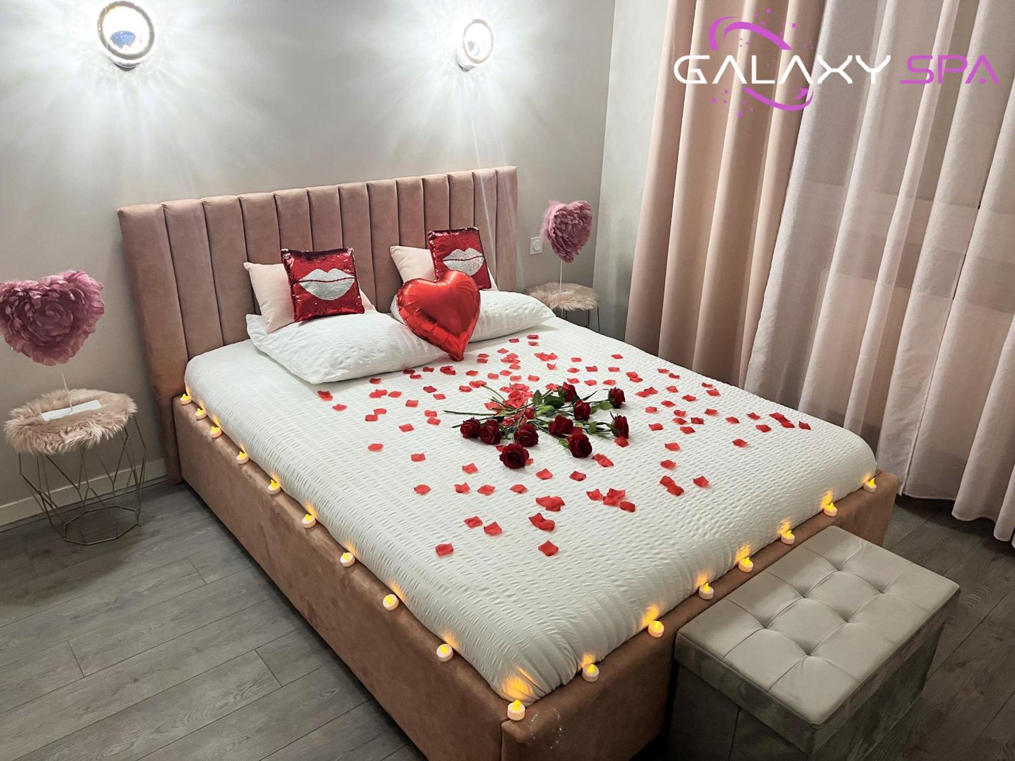 Galaxy Spa - Suite Venus Jacuzzi Et Sauna Privatif Champigneulles Exterior photo